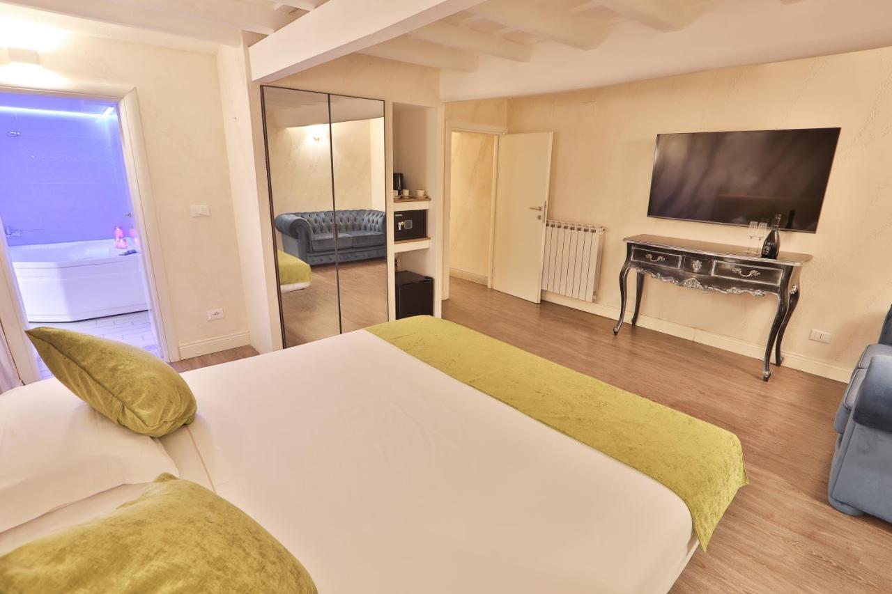 Grottini Luxury Suites ~ Pantheon Rome Luaran gambar