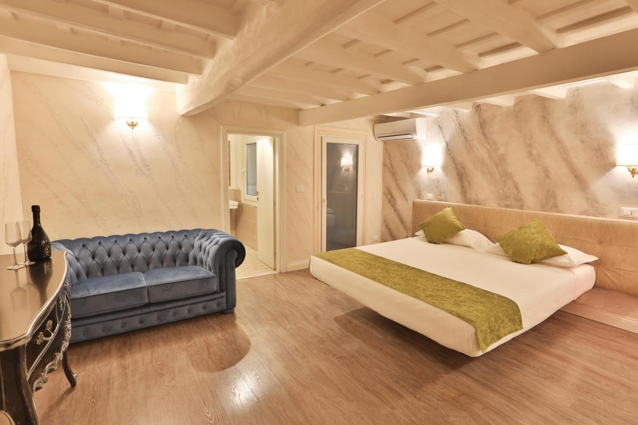 Grottini Luxury Suites ~ Pantheon Rome Luaran gambar
