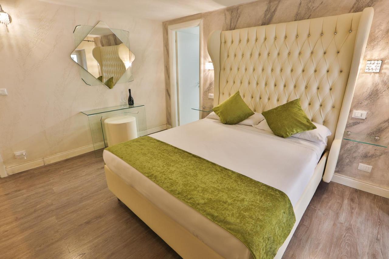 Grottini Luxury Suites ~ Pantheon Rome Luaran gambar