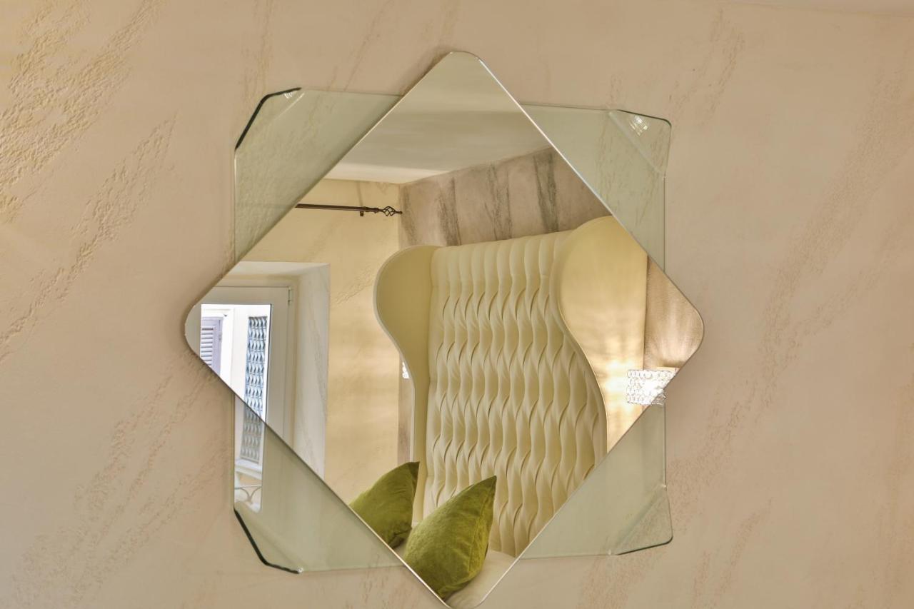Grottini Luxury Suites ~ Pantheon Rome Luaran gambar