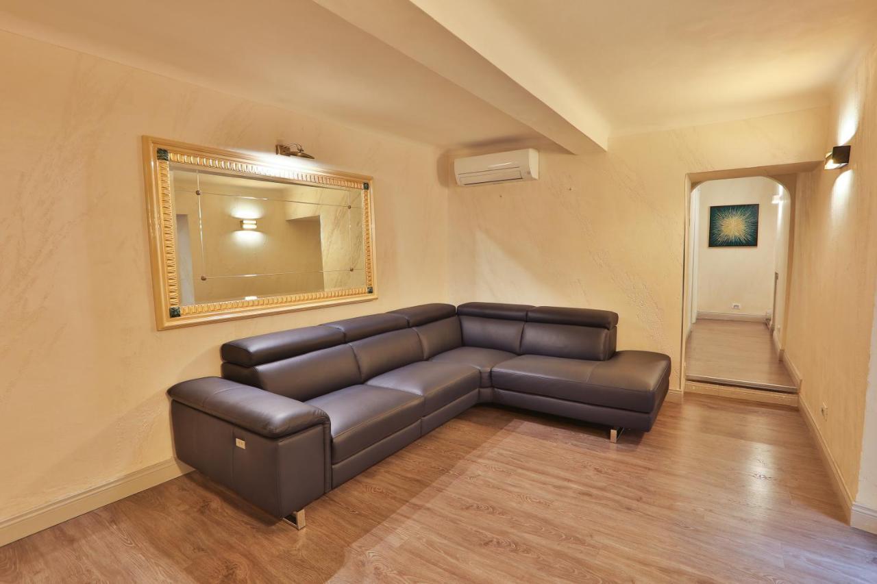 Grottini Luxury Suites ~ Pantheon Rome Luaran gambar